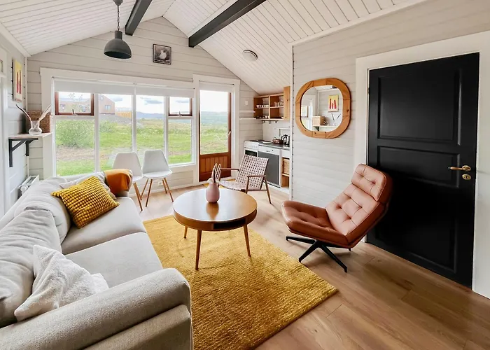 Kololo Cabin